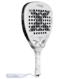 Nox AT10 Genius Attack 12K Alum Xtrem 2026 Padelschlaeger Rueckseite mit Technologie-Auflistung am Rahmen