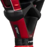 Nox EA10 Ventus Hybrid 12K Xtrem 2026 Padelschlaeger Pulse System Daempfer am rot-schwarzen Griffansatz