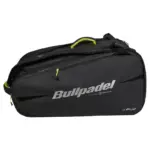 Schwarze Bullpadel XPLO Padeltasche Schraegansicht liegend mit Bullpadel Logo und lime Akzenten