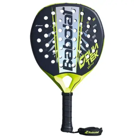 Babolat Counter Vertuo 2.6 Padel-Schlaeger Frontansicht schraeg links - schwarze Soft-Fibre-Flaeche mit weissem Lochermuster und gelbem Herzbereich
