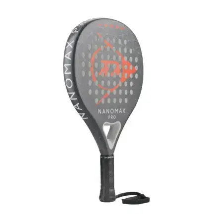 Dunlop Nanomax Pro Padelschlaeger Rueckseite grau mit NANOMAX Schriftzug seitlich und schwarzer Armschlaufe