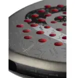 Head Coello Pro Padelschlaeger Schlagflaeche Nahaufnahme mit Extreme Spin Textur Lochmuster und weissem HEAD Logo auf schwarzem Carbon Hybrid