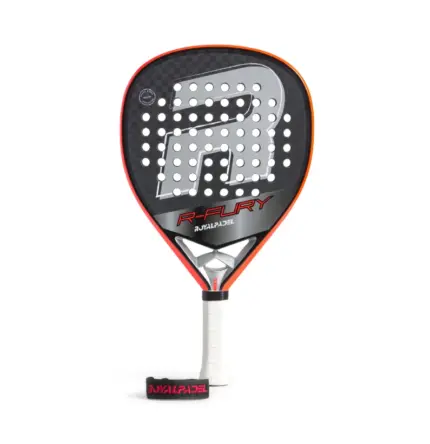 Royal Padel FURY 2026 Padelschläger von vorn mit großem silbernem R auf schwarzer Carbonfläche und rotem Rahmen